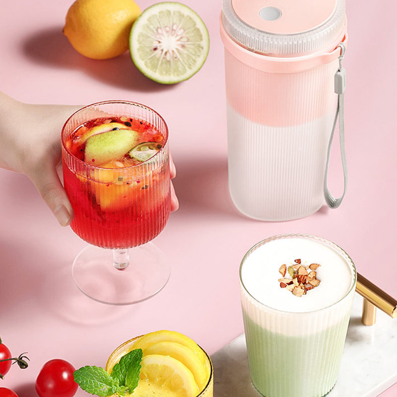 Rechargeable portable blender