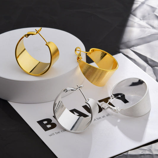 Elegant High-end Geometric Personalized Elegant Earrings